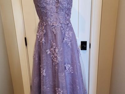 Gorgeous Lavender Lace Prom Dress - Built-in Bra - Size Small