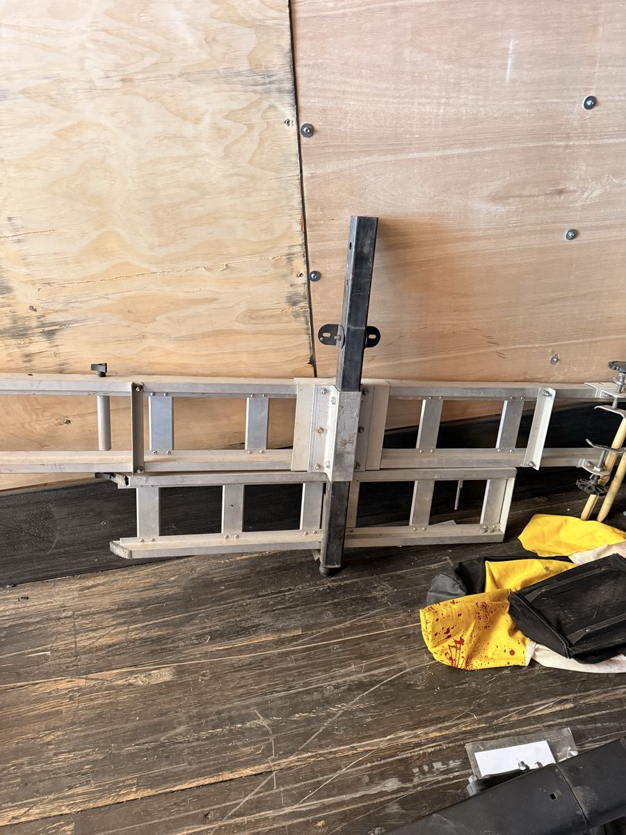 Bike/motorcycle rack for hitch