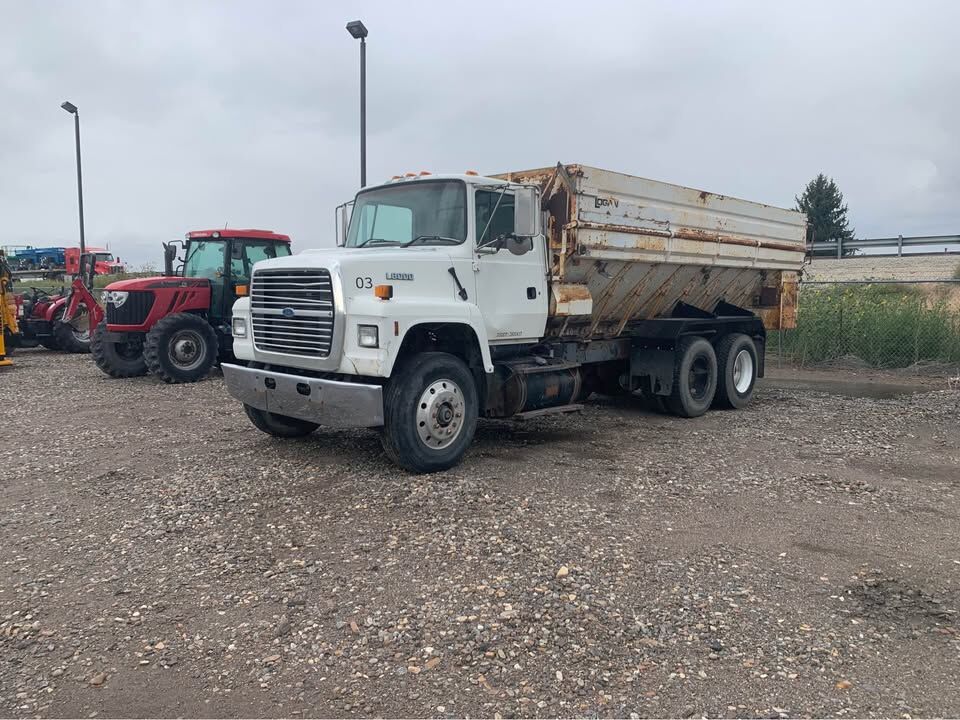 1995 FORD LN8000