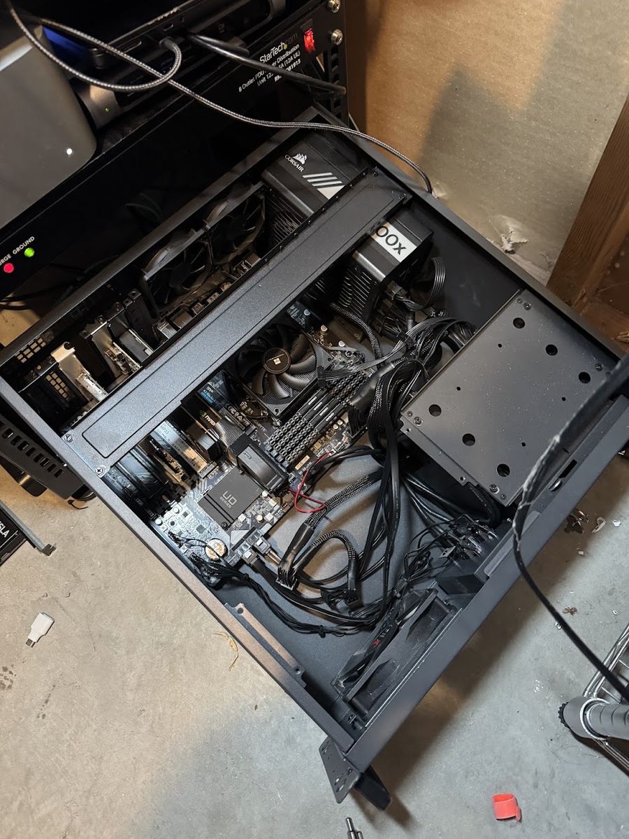 Main image 3
