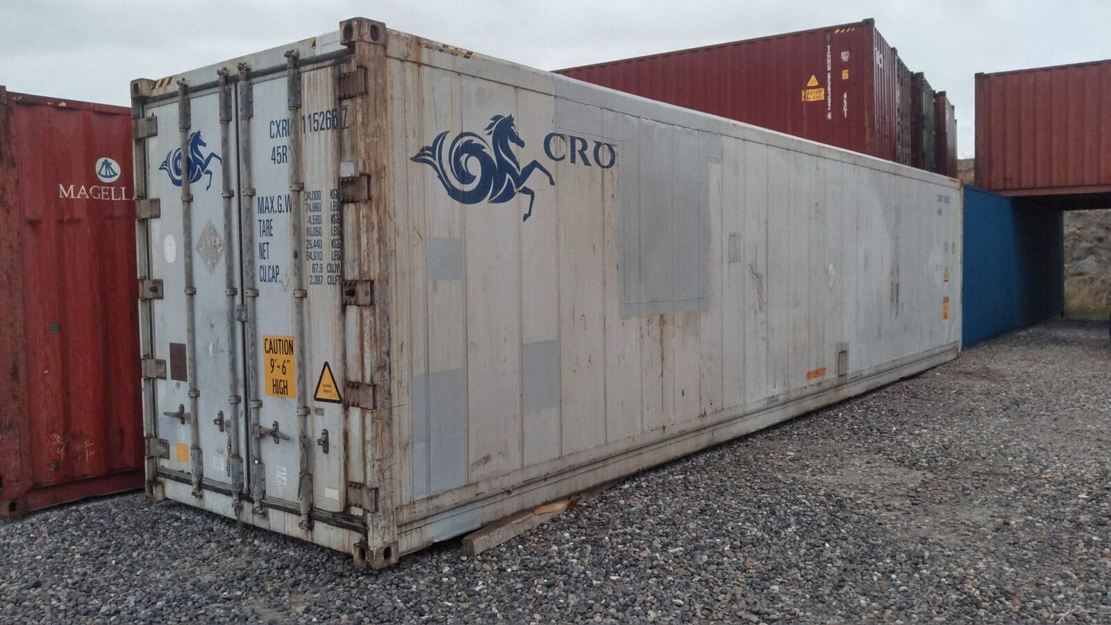Insulated and refridgerated 40' container . Delivery anywhere