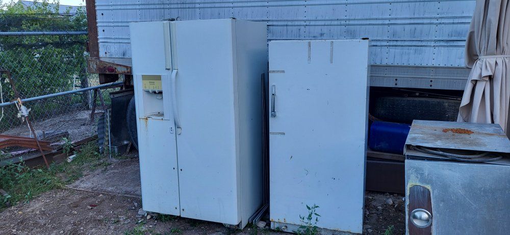 Fridges and warming oven