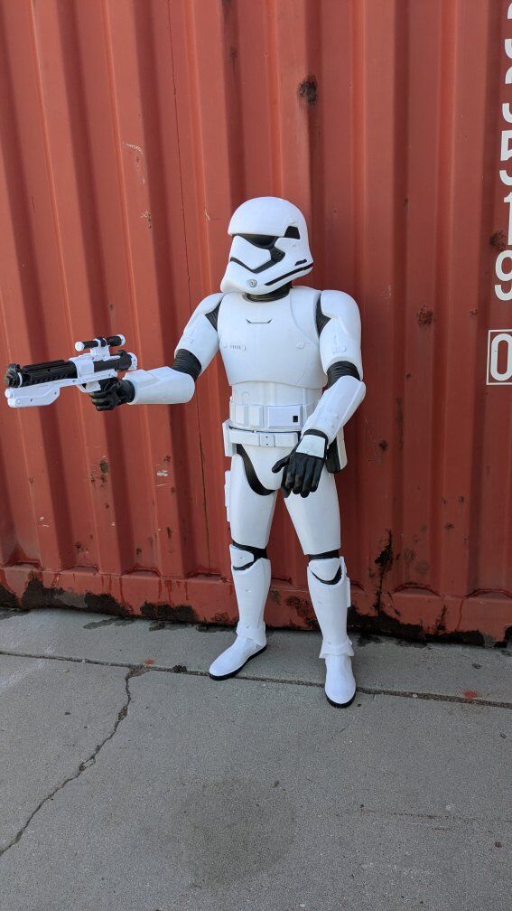 48" Star Wars Stormtrooper sounds/talks