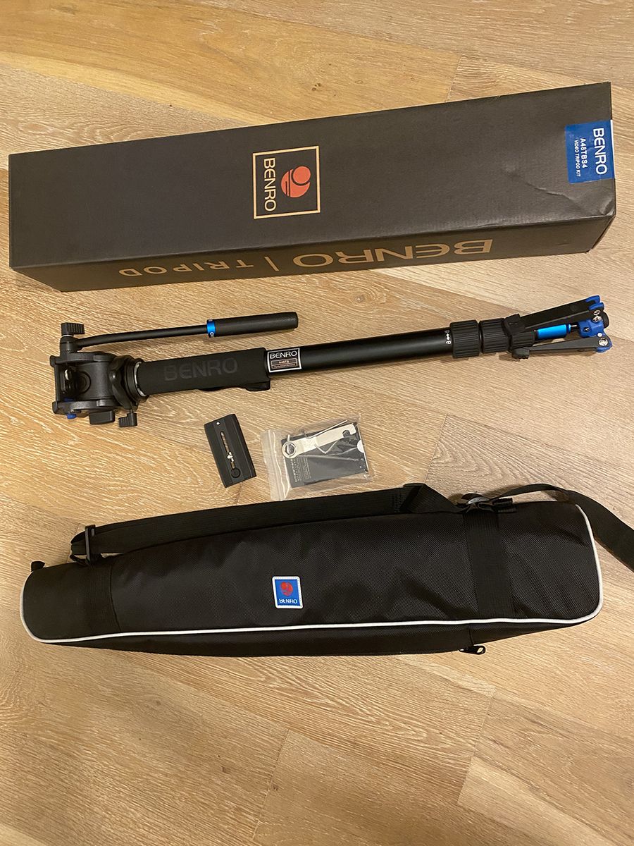 Benro Monopod with Case