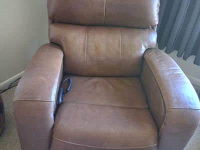 Recliner,massage, heat