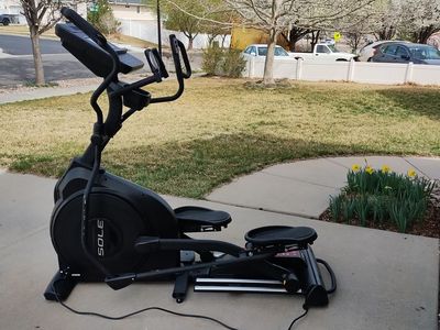 Sole E55 Elliptical Exercise Machine
