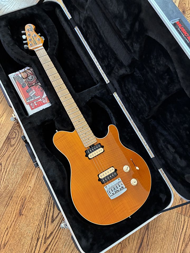Ernie Ball Music Man Axis Super Sport