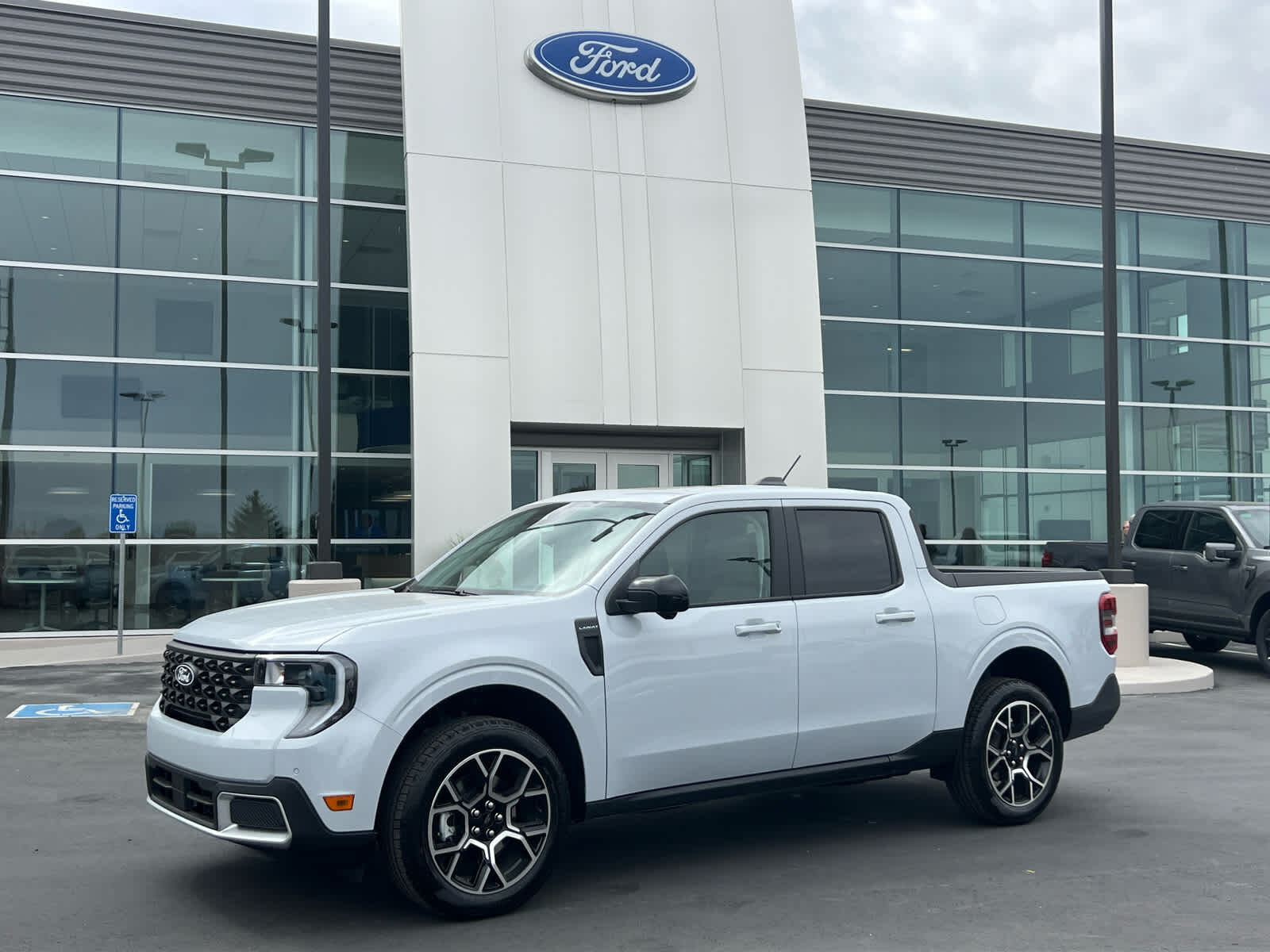 2025 Ford Maverick Lariat