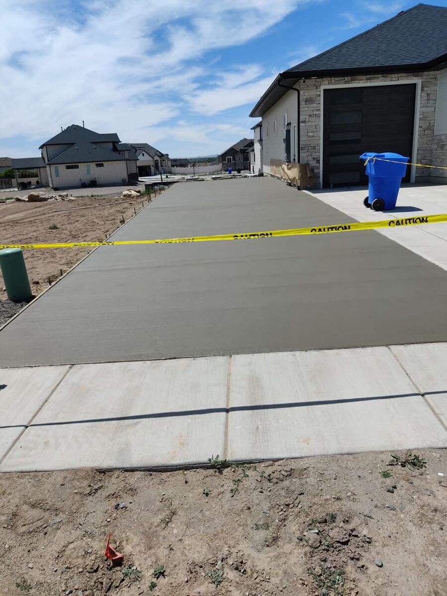 RV Pads | Concrete Flatwork | Stamped Concrete | Sports Courts | Gravel Products | Walkout Basements