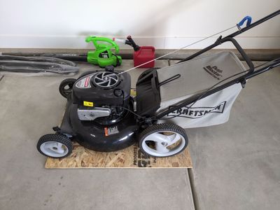 Sears Craftsman 21" cut lawnmower