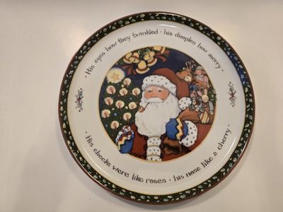 Susan Winget Art Christmas Dish Collection