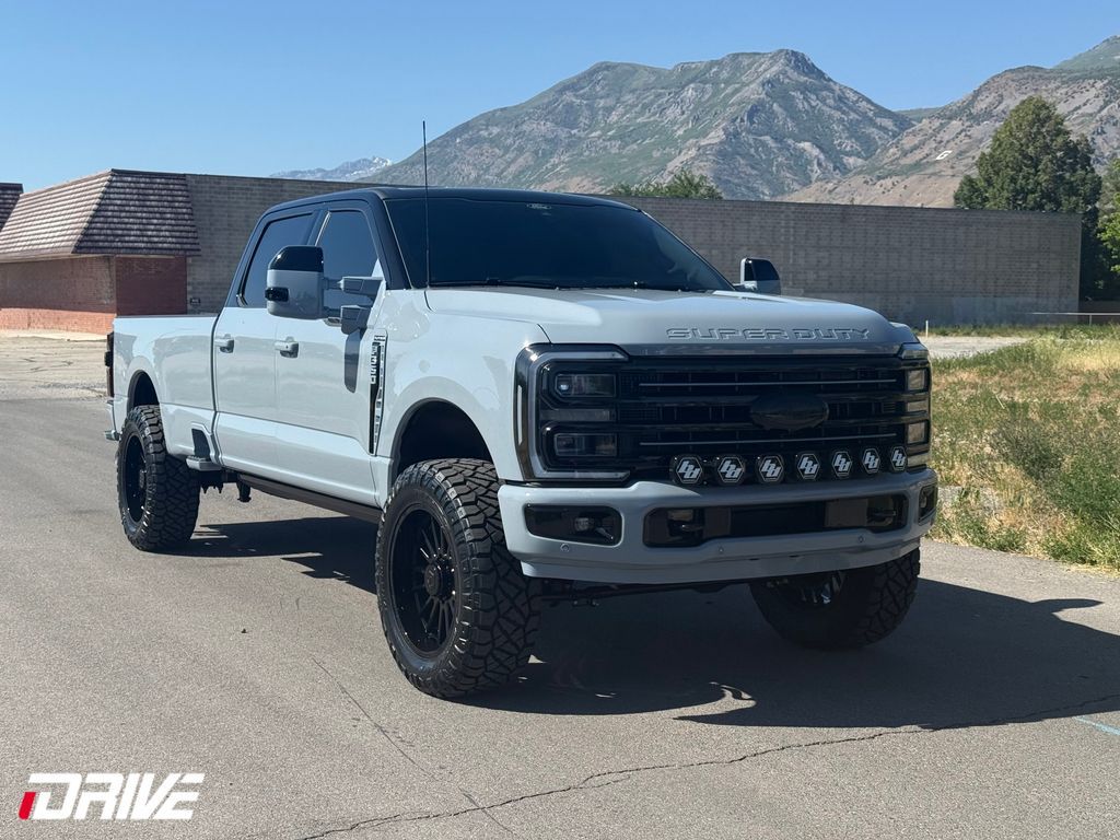 2026 Ford F-350 Platinum