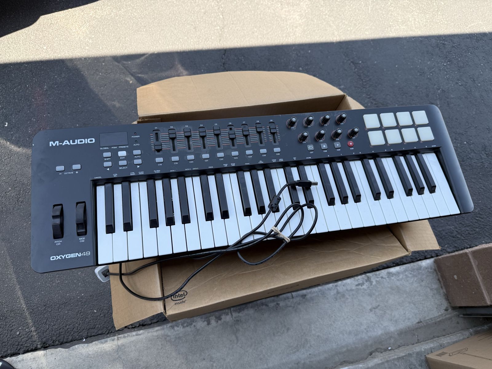 M-Audio Oxygen Pro 49-Key Keyboard Controller