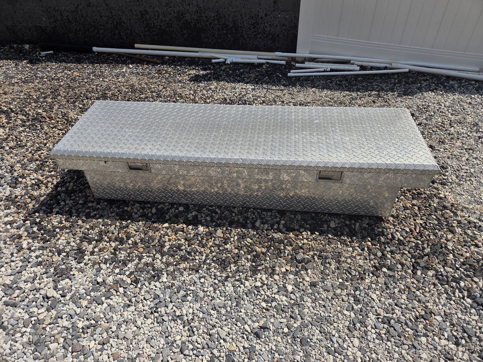 Tool box for truck bed