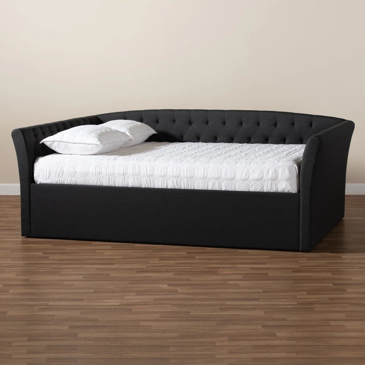 Queen Size Daybed