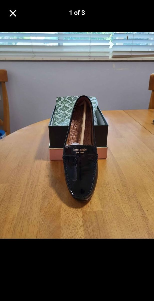 Kate Spade New York Black Patent Leather Loafers Flats New in Box - Size 8