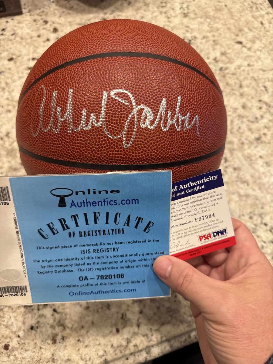 Kareem Abdul Jabbar signed basketball