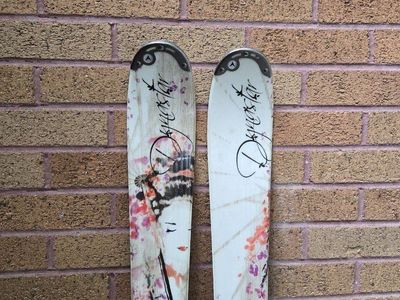 158 cm Women's Dynastar Legend Downhill Snow Skis
