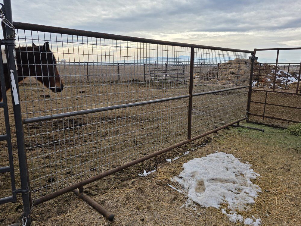 free standing panels