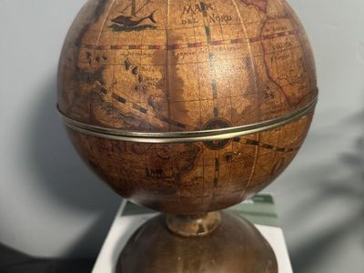 Desktop Globe Cooler Opens In Half