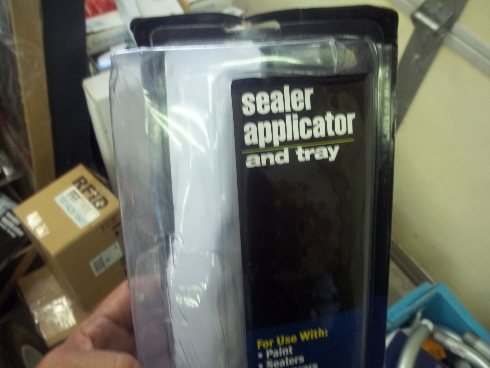 Sealer Applicator With Tray