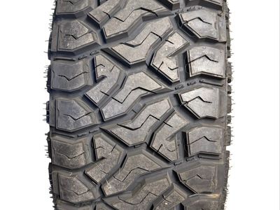 2 NOS VENOM POWER TERRA HUNTER R/T+ BSW LT 265 70 17 123/120Q 12PLY RUGGED TERRAIN TIRE TVPRT01N