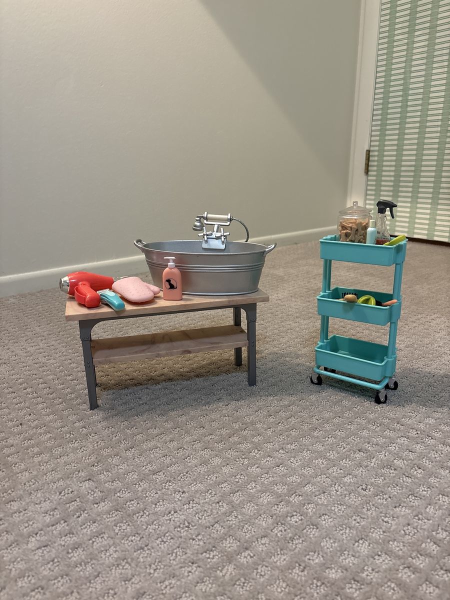 Our Generation Doll Pet Grooming Set w/ Sink Tub, Dryer, & Accessories - Excellent Condition
