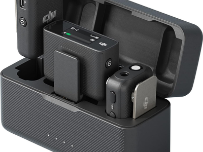 DJI Mic Wireless System (2 Transmitters + Charging Case)