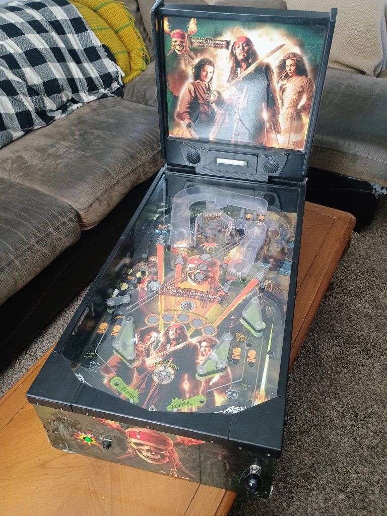 Pirates of the Caribbean: Dead Man's Chest Pinball Machine