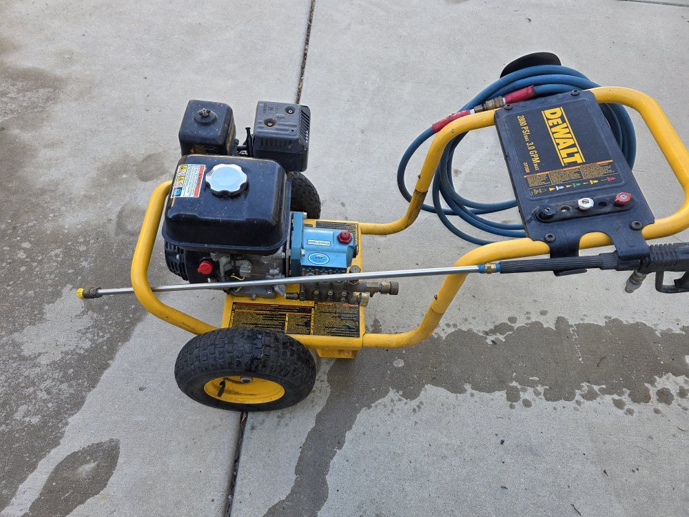 Dewalt pressure washer, honda motor