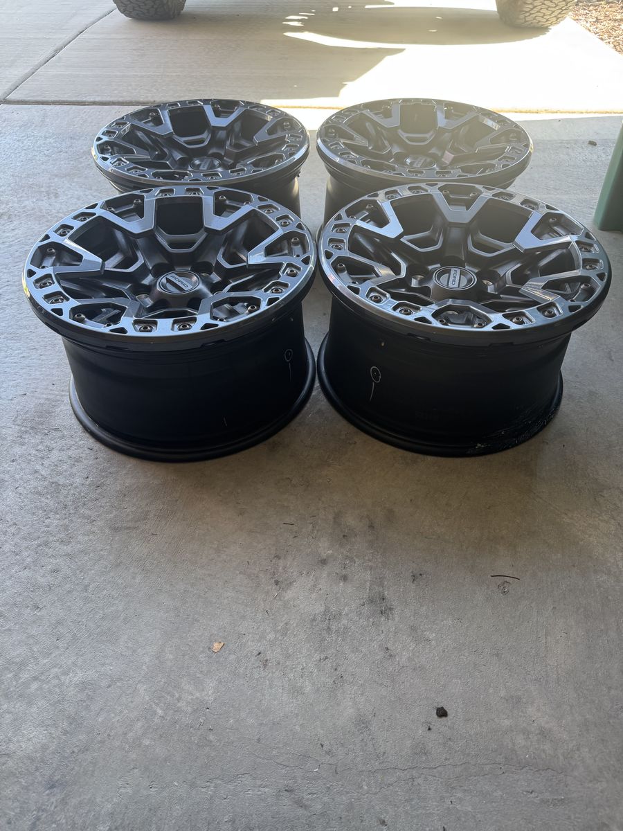 Ford F150 Raptor R Wheels