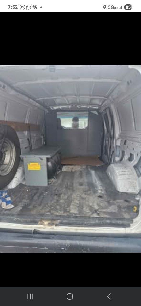 Main image 3