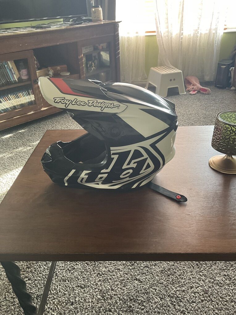 Troy Lee Design Helmet