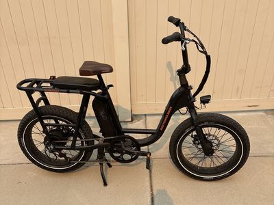 Rad Power Bikes RadRunner 2 Electric Utility Fat Tire Bike - Black, Excellent Condition