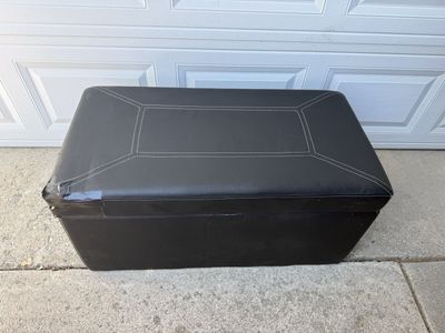 Guitar hero gaming ottoman/storage chest