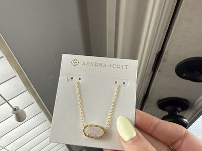 KENDRA SCOTT NECKLACE