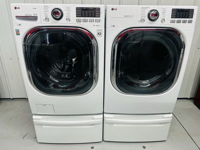 Lg Steam Electric Front Load Set With Pedestals