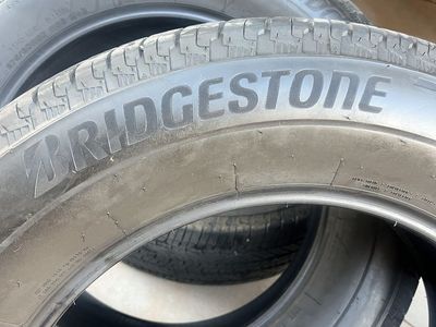 Bridgestone 275/60/20 truck tires