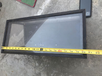 Plexiglass display case 20x9