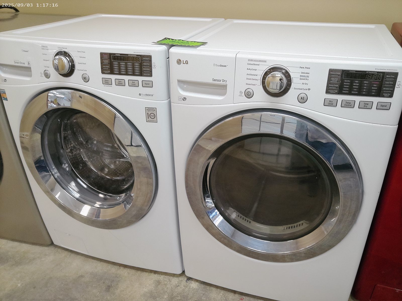 LG White Stackable Front Load Washer and Eelctric Dryer~90 Day Guarantee