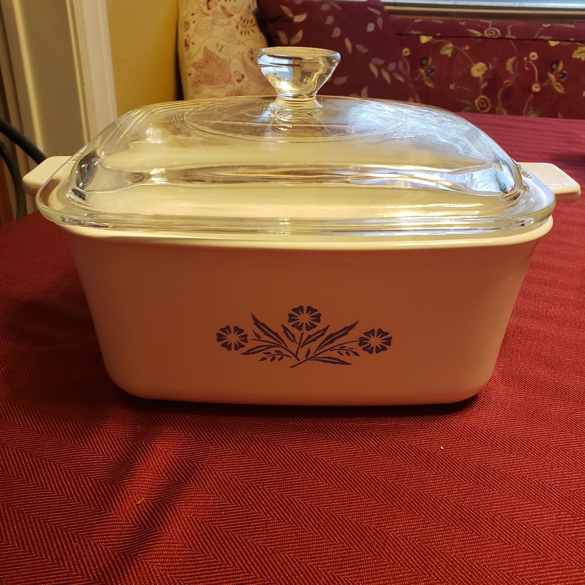 Classic Vintage Corning Ware Rectangle Dish with Glass Lid