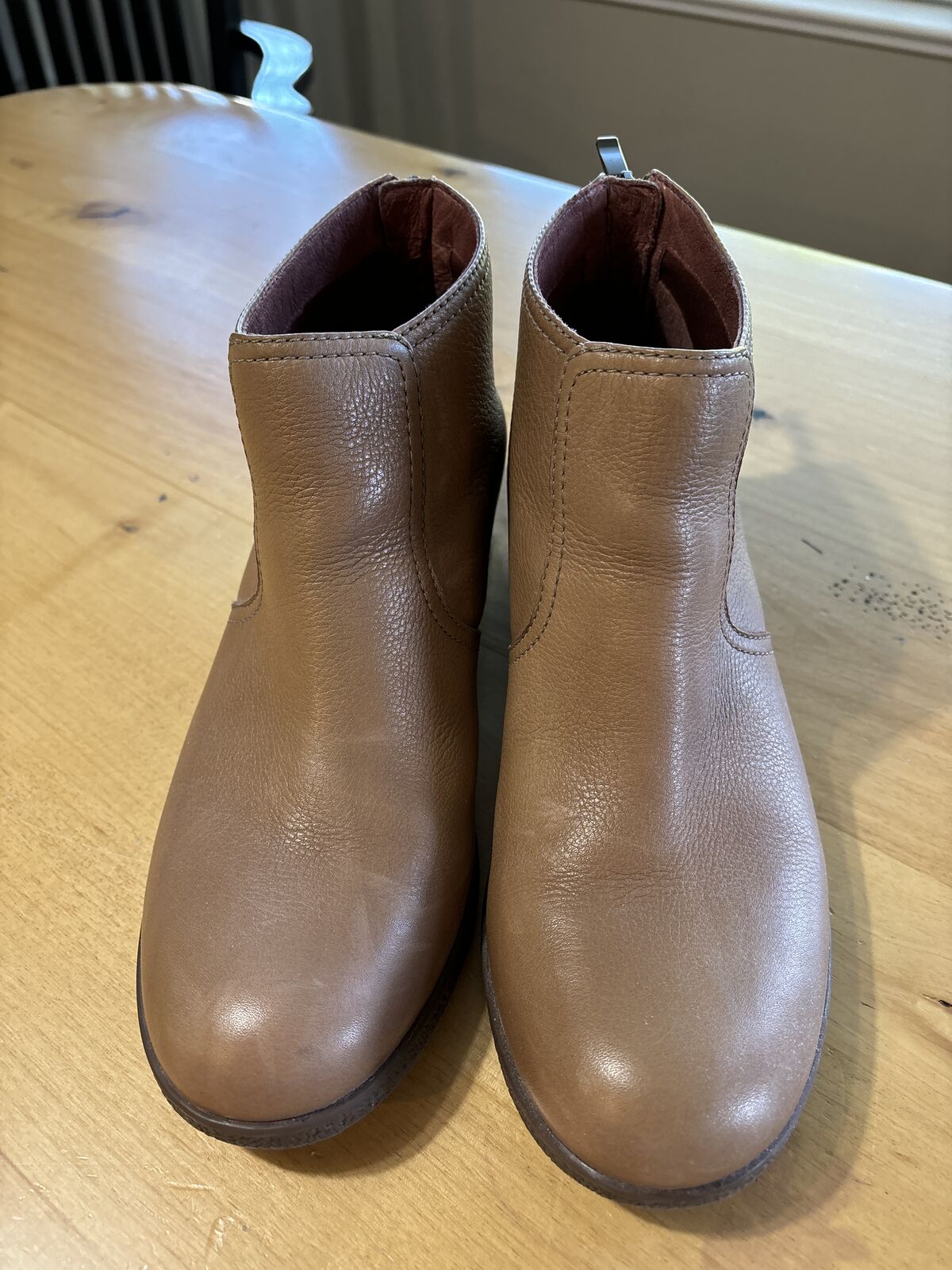 New Dansko Becki Waterproof Boot, size 40, 9.5-10