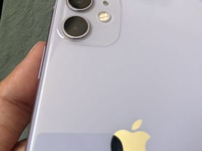 iPhone 11 .unlocked