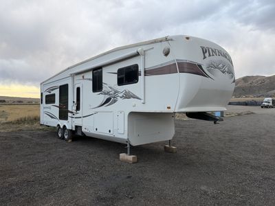 2012 Jayco Pinnacle 36 REQS