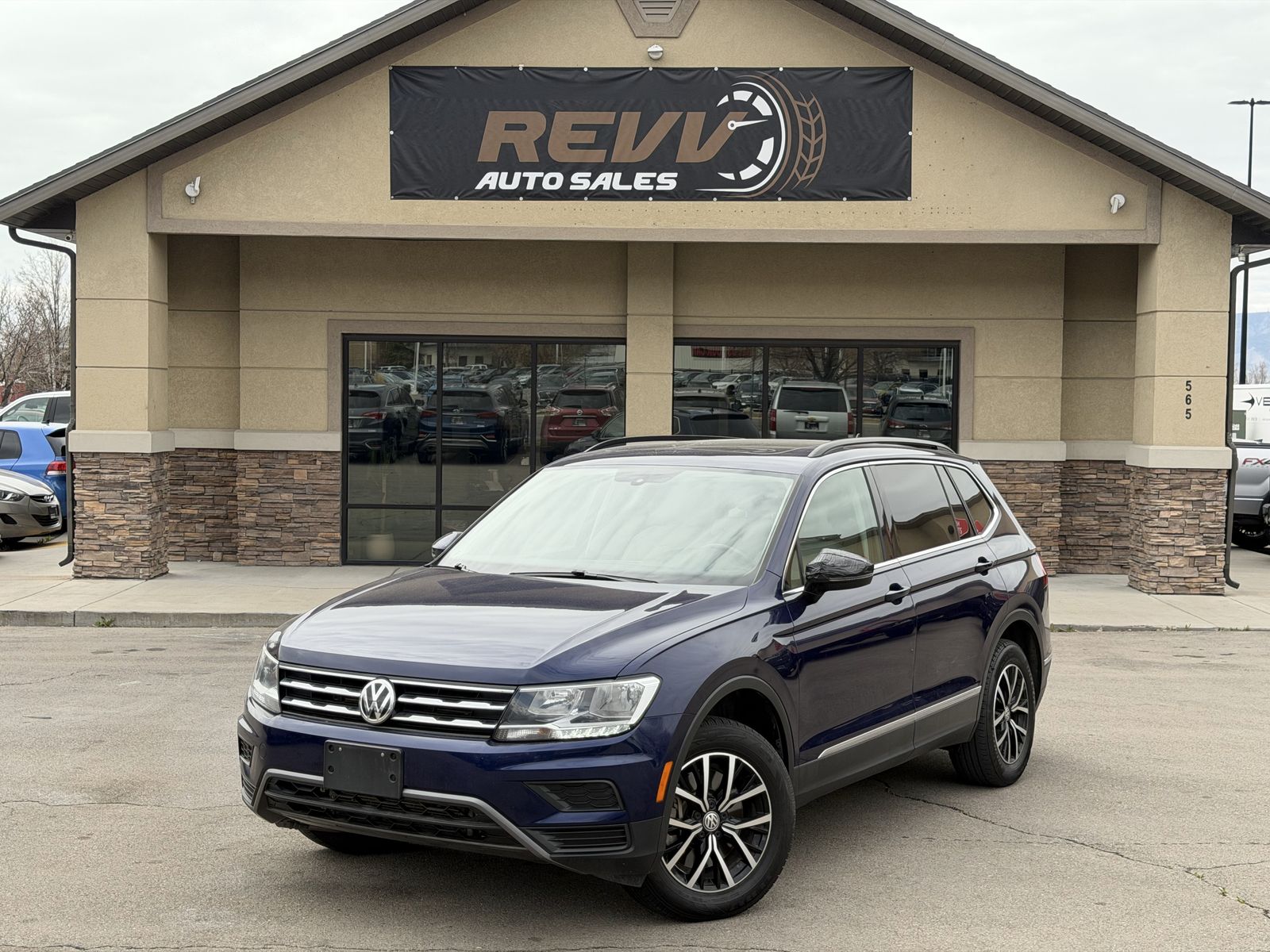 2021 VOLKSWAGEN TIGUAN SE