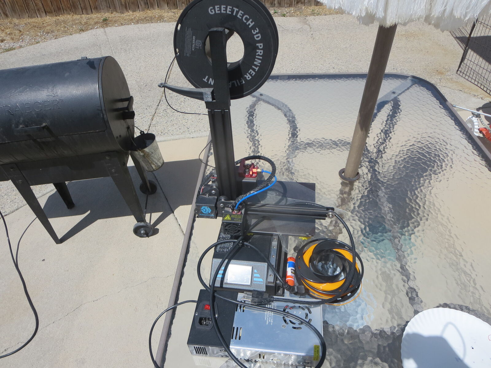 Kingroon KP3S 3.0 printer and power suply