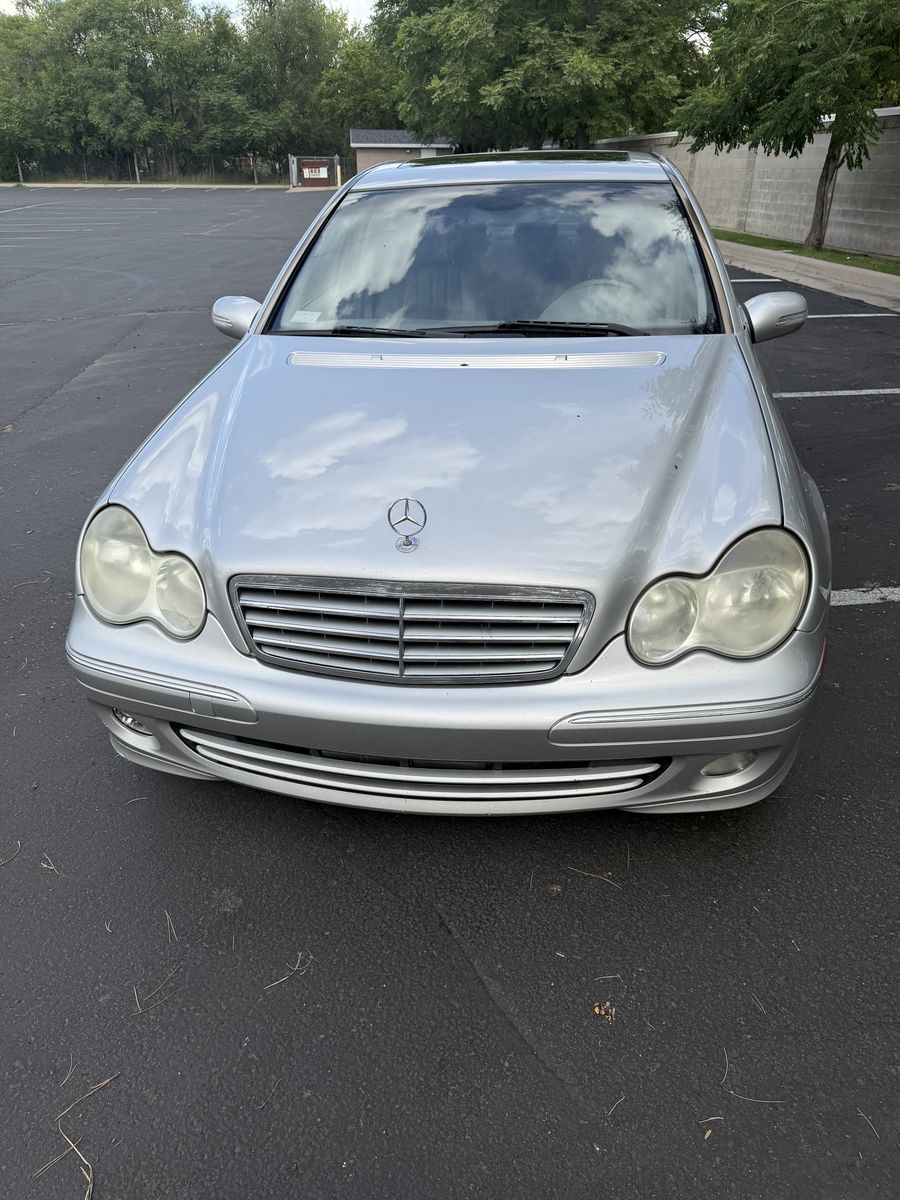2005 Mercedes-Benz C-Class C 240 4MATIC