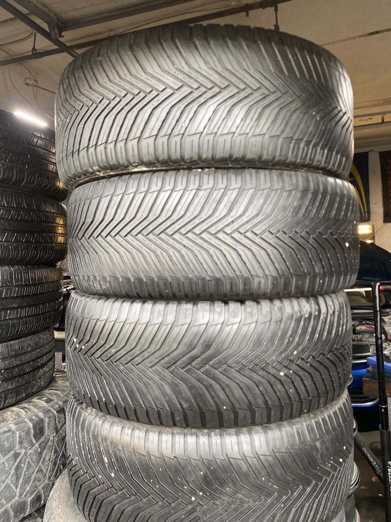 4 TIRES MICHELIN P255-45-20 CROSS CLIMATE 2 GOOD C
