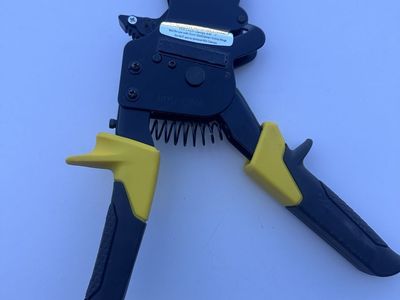 Apollo PEX Cinch Clamp Tool