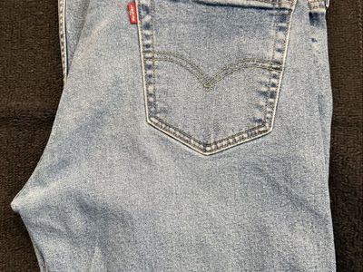 Men's Levi's 505 Light Wash Denim Jeans 35x32